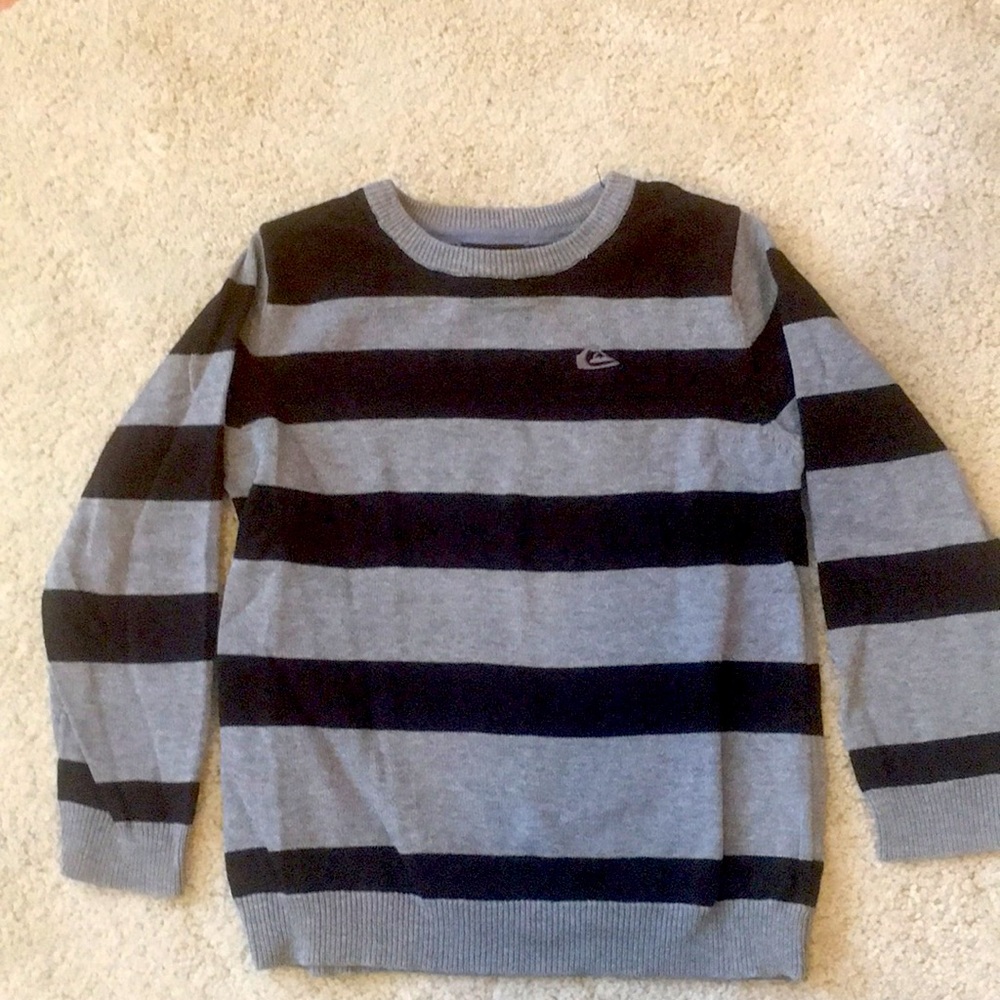 Quicksilver boy sweater